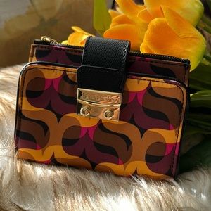 Vera Bradley bifold wallet